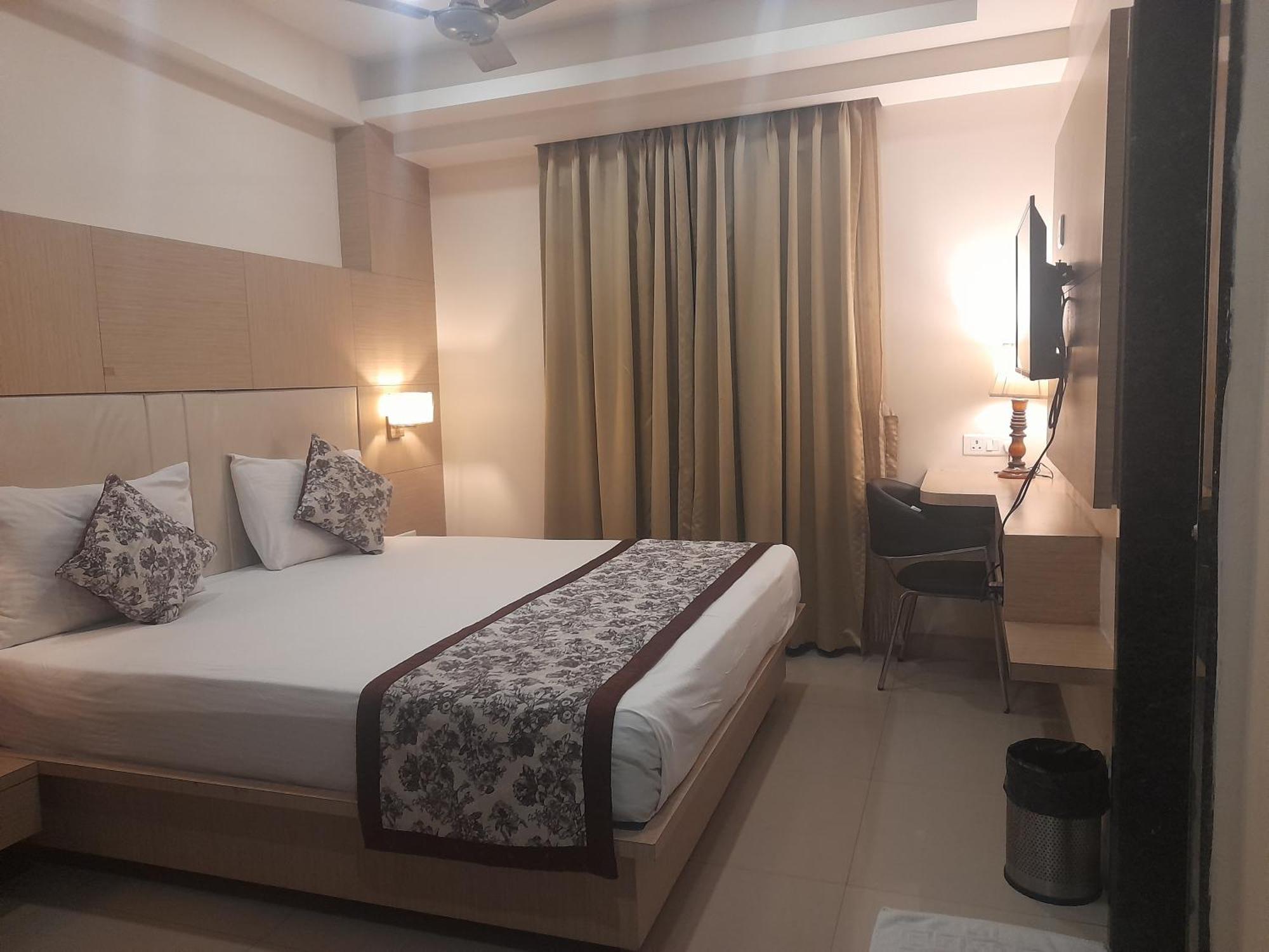 Variety Inn Patna  Exterior photo